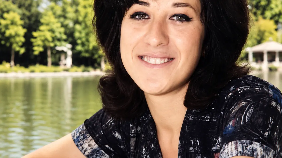 Ayşen Gruda'nın Gençlik Fotoğrafı