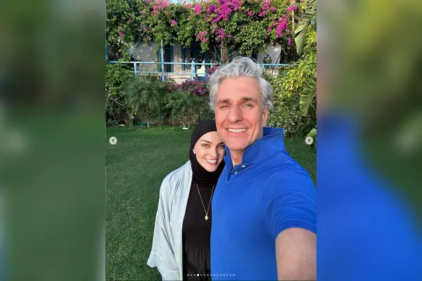 Uğur Bilgin eşi İrem Uslu ile birlikte fotoğraflarını paylaştı