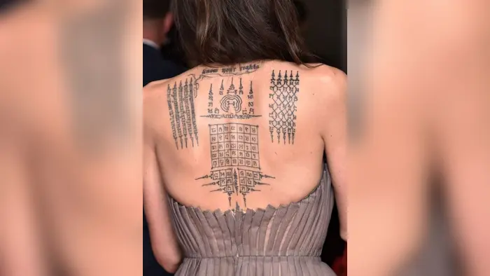 angelina jolie arkasındaki dövmelerin anlamları nedir