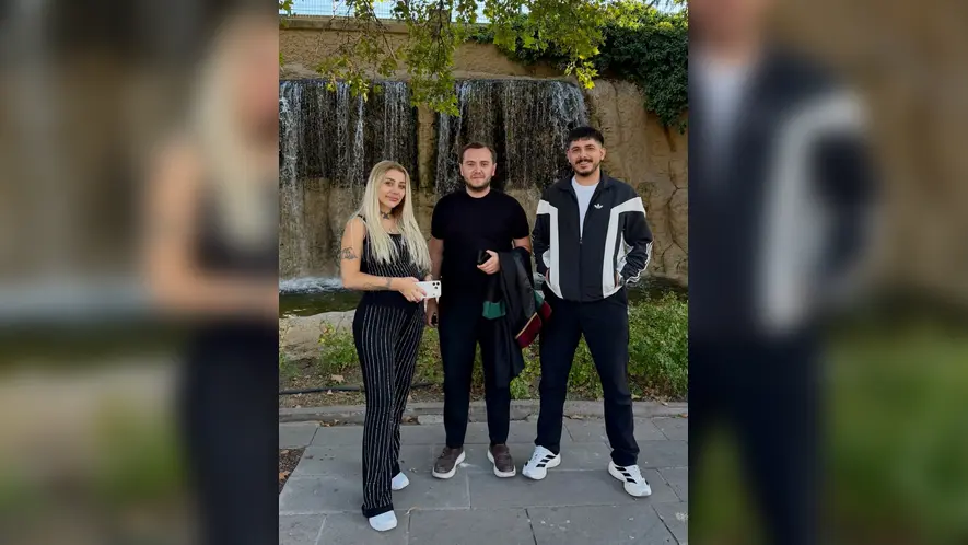 Cansum Kaya, Sinan Kaya ve Avukakatları Ertuğrul Şahin birlikte fotoğraf paylaştı